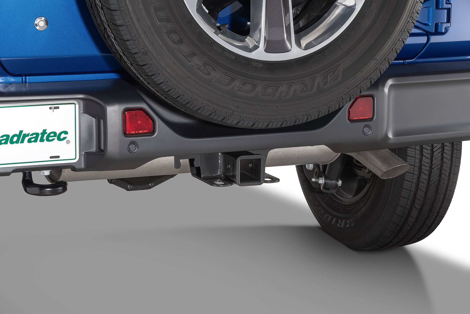 Quadratec Premium 2" Receiver Hitch for 1824 Jeep Wrangler JL Quadratec